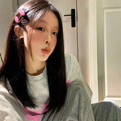 明天、我会成为谁的女友
